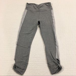 Gap Gapfit Women’s Performance Cotton 7/8 Cropped Gray White Leggings Size M